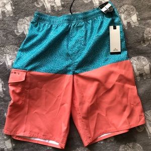 Rip Curl boy’s Swim Shorts - Large